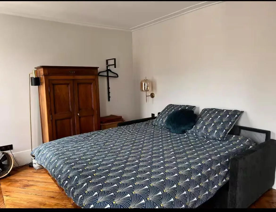 Studio Independant 27 M2 Jardin Du Luxembourg Paris